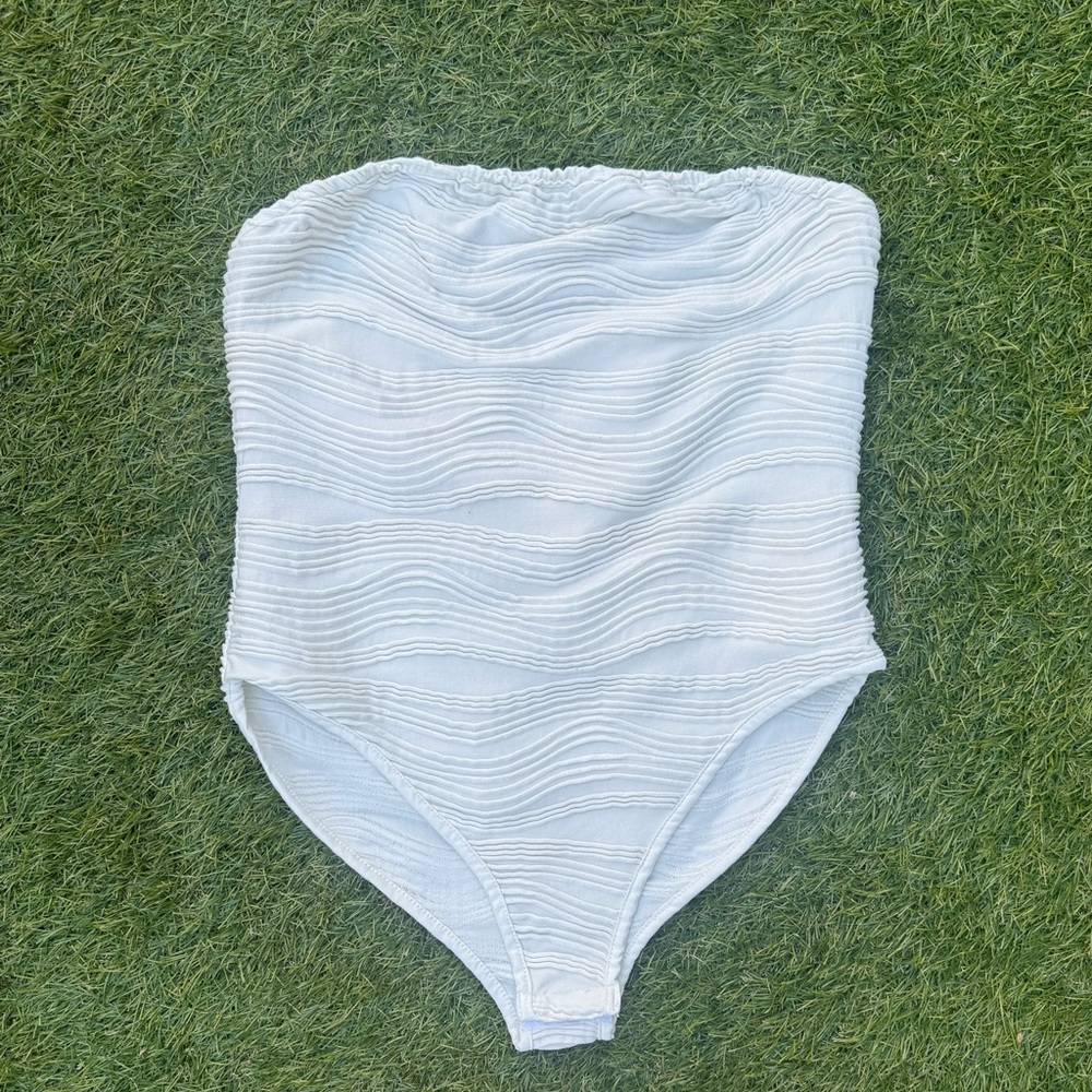 White Textured Tube Top Body Suit Large